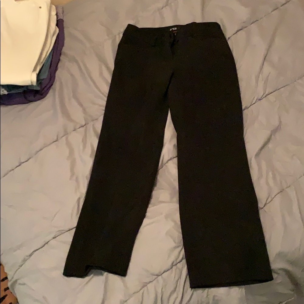 Apt 9 Size 4 Petite slacks